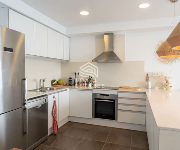 3 slaapkamer Appartement te koop in Ibiza dorp met zwembad garage - € 875.000 (Ref: 9981747)
