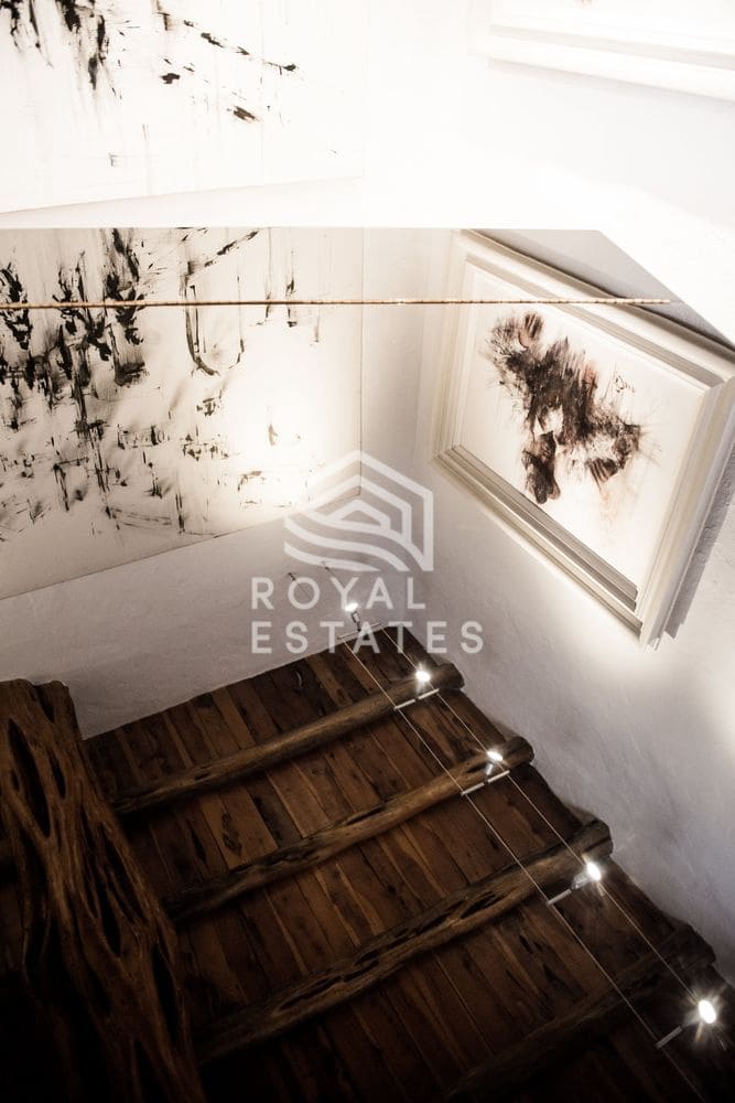 8 slaapkamer Villa te koop in Ibiza dorp met zwembad - € 4.950.000 (Ref: 9984266)
