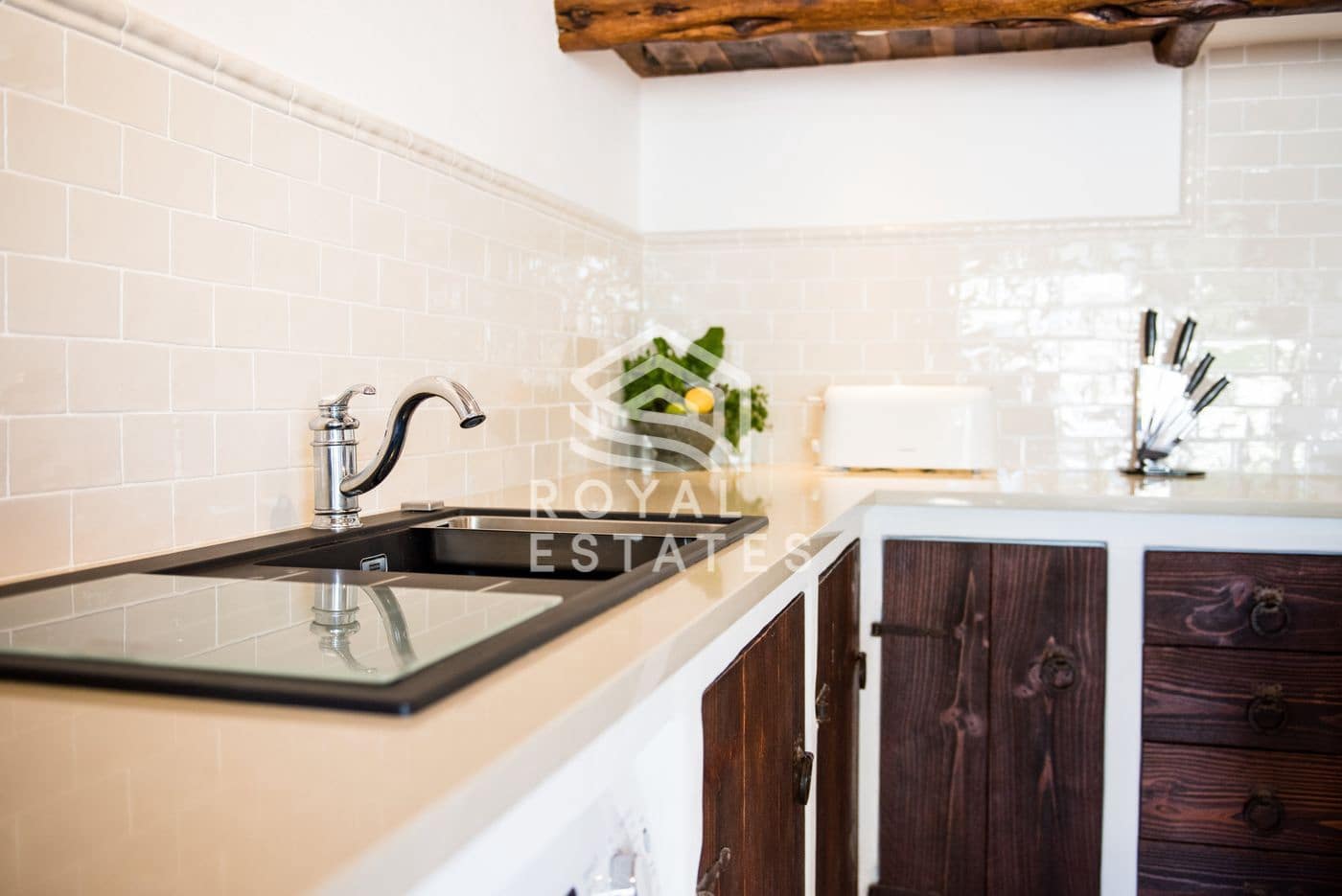 8 slaapkamer Villa te koop in Ibiza dorp met zwembad - € 4.950.000 (Ref: 9984266)