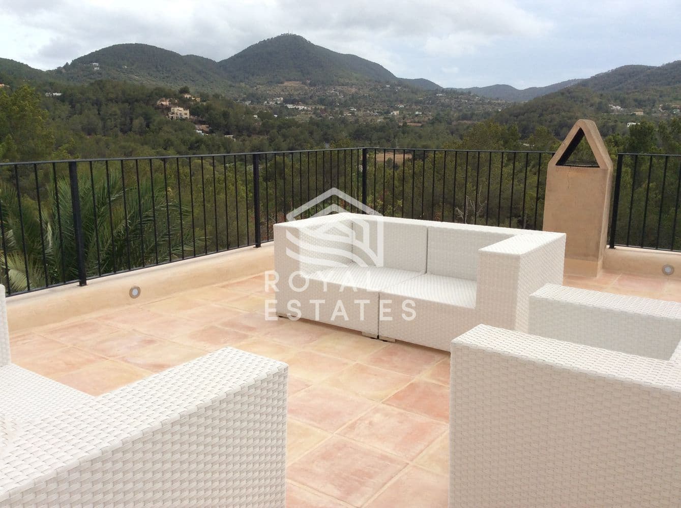 8 slaapkamer Villa te koop in Ibiza dorp met zwembad - € 4.950.000 (Ref: 9984266)