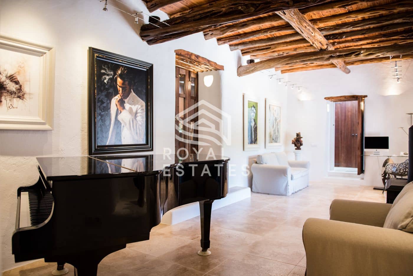 8 slaapkamer Villa te koop in Ibiza dorp met zwembad - € 4.950.000 (Ref: 9984266)