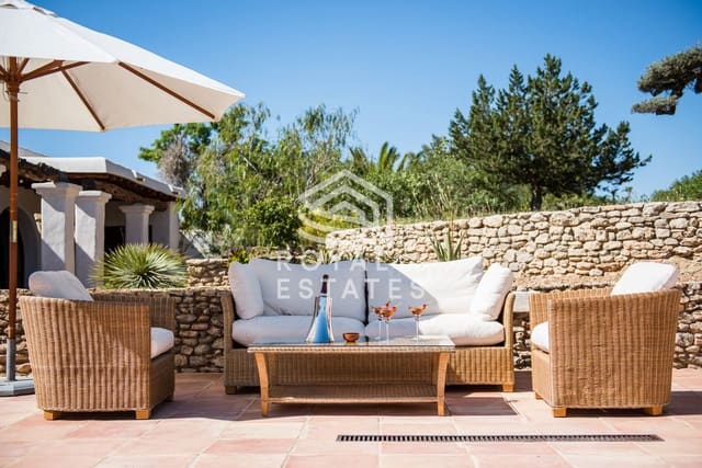 8 soverom Villa til salgs i Ibiza by med svømmebasseng - € 4 950 000 (Ref: 9984266)
