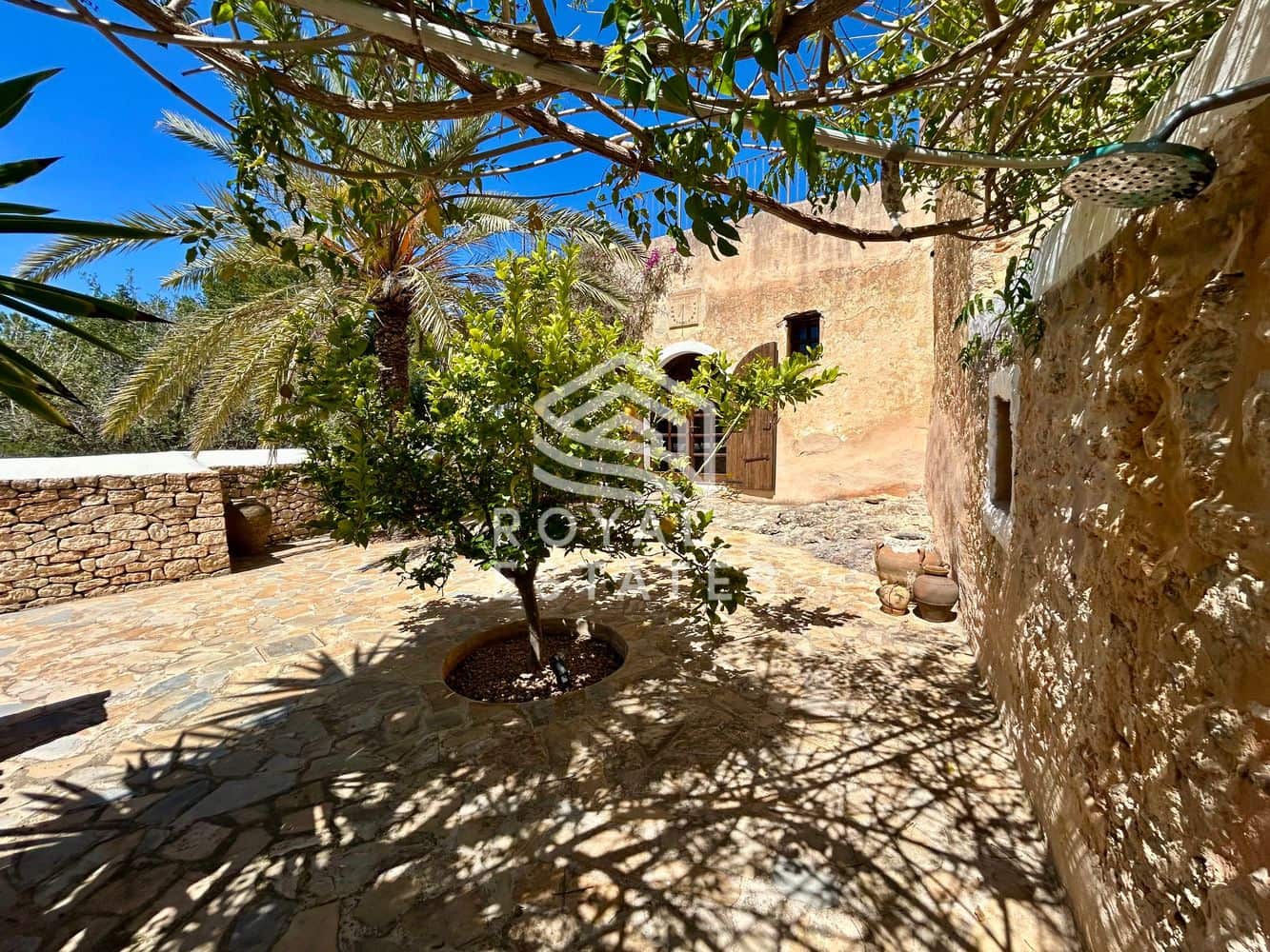 8 slaapkamer Villa te koop in Ibiza dorp met zwembad - € 4.950.000 (Ref: 9984266)