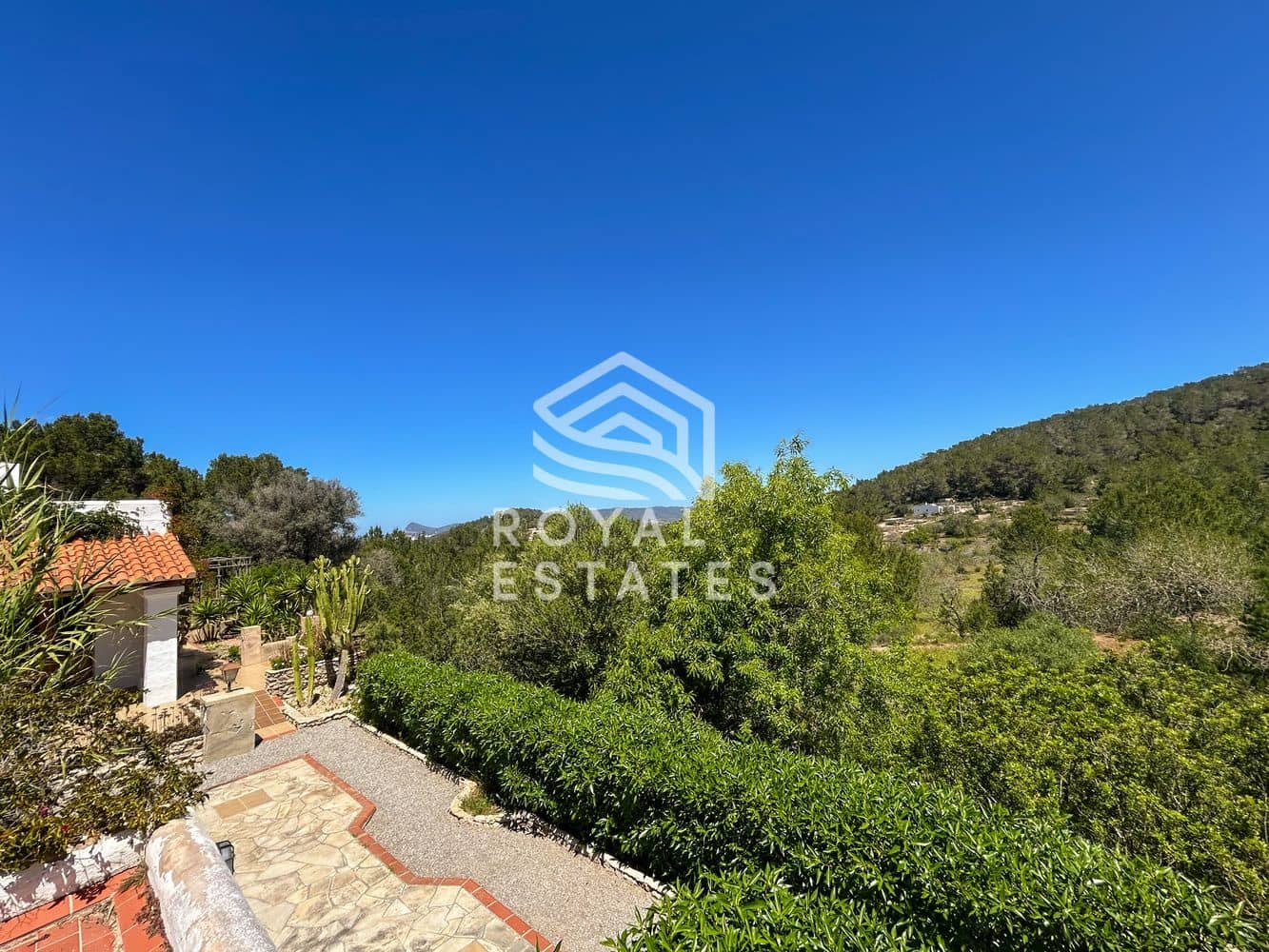 8 slaapkamer Villa te koop in Ibiza dorp met zwembad - € 4.950.000 (Ref: 9984266)
