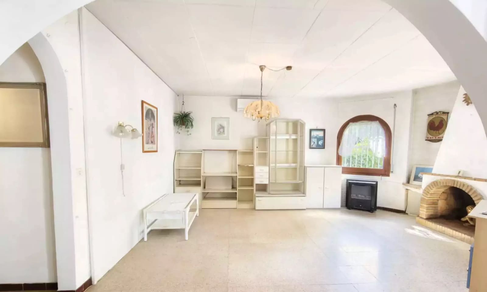 3 bedroom Villa for sale in Empuriabrava with garage - € 380,000 (Ref: 10009116)