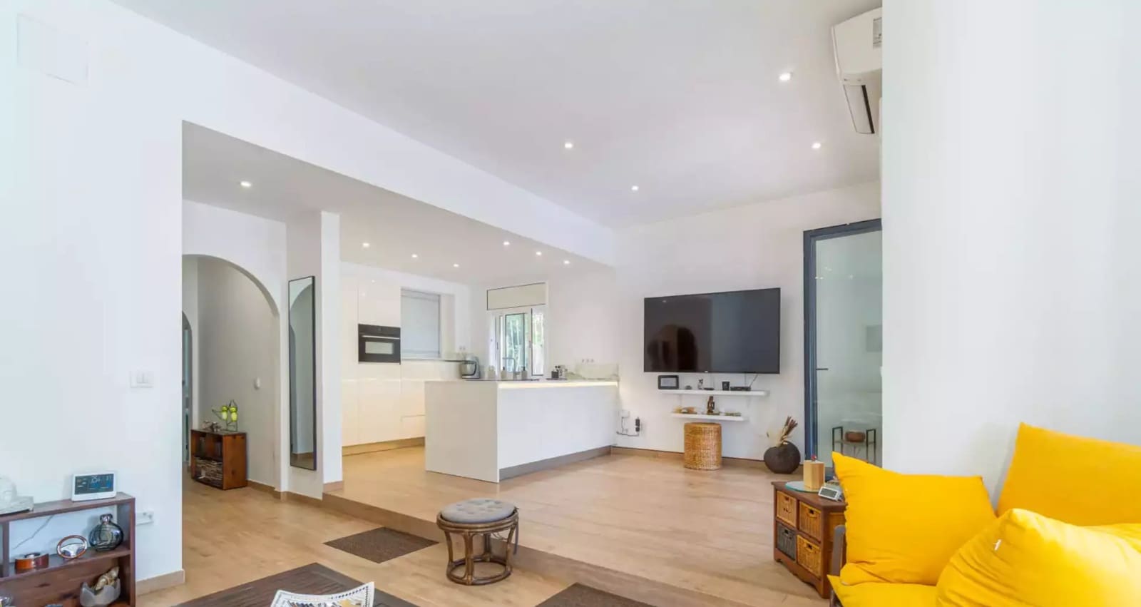 4 slaapkamer Villa te koop in Empuriabrava met zwembad garage - € 569.000 (Ref: 10009117)
