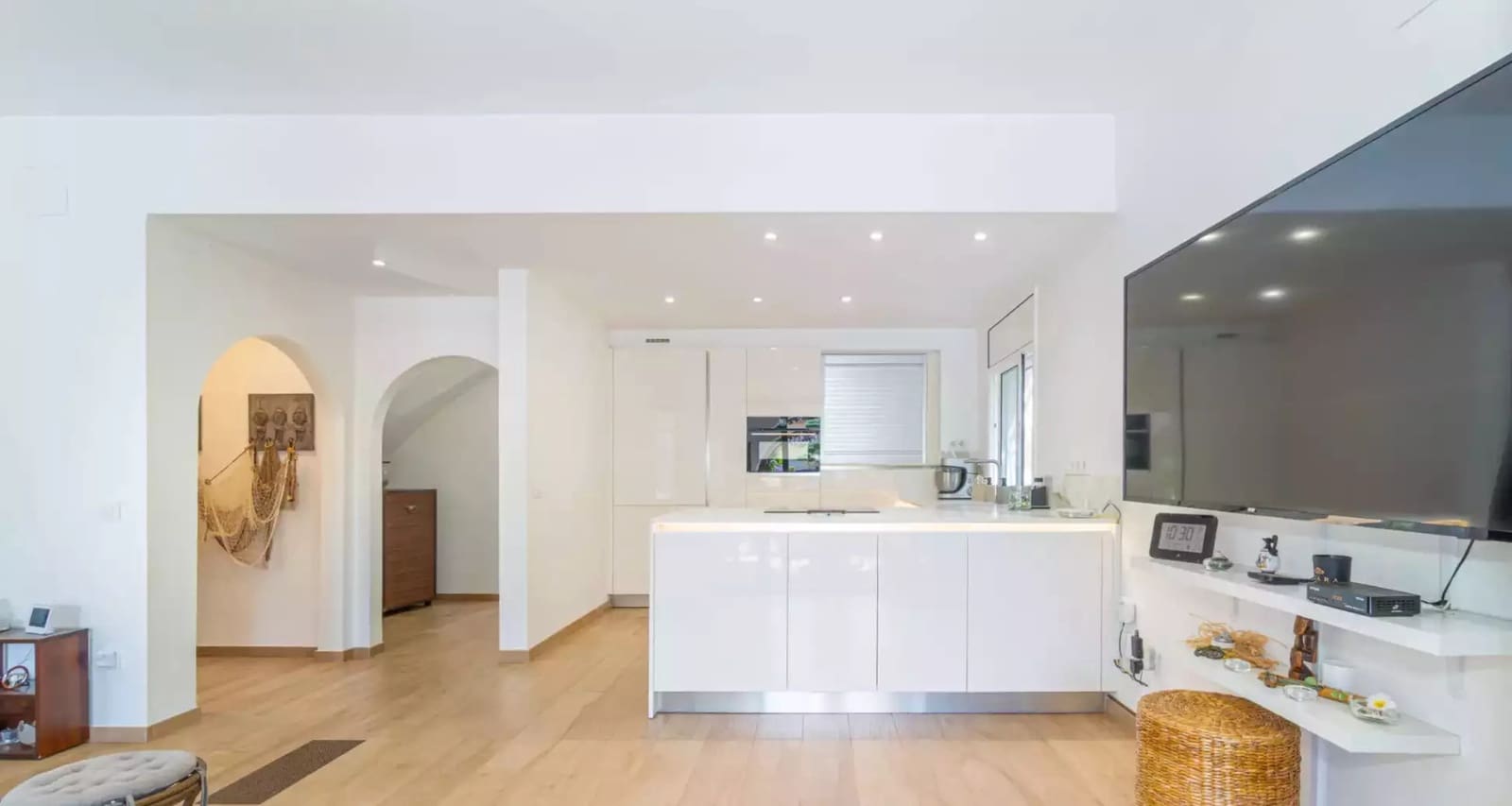 4 slaapkamer Villa te koop in Empuriabrava met zwembad garage - € 569.000 (Ref: 10009117)