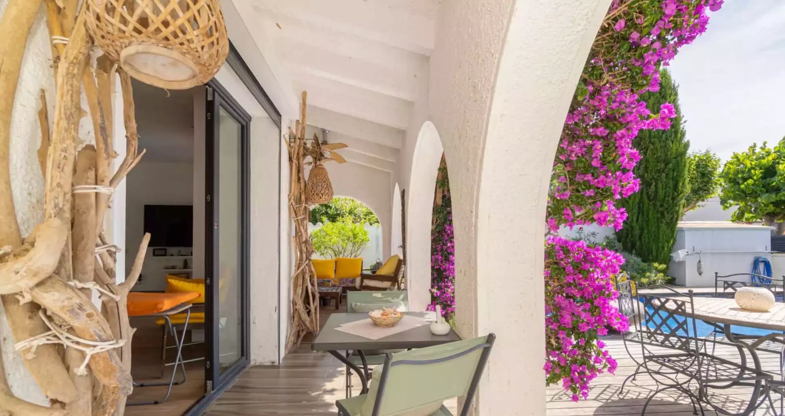 4 slaapkamer Villa te koop in Empuriabrava met zwembad garage - € 569.000 (Ref: 10009117)