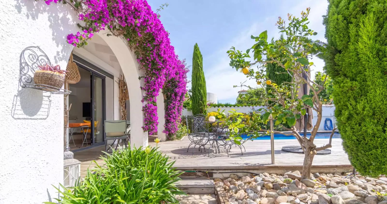 4 slaapkamer Villa te koop in Empuriabrava met zwembad garage - € 569.000 (Ref: 10009117)