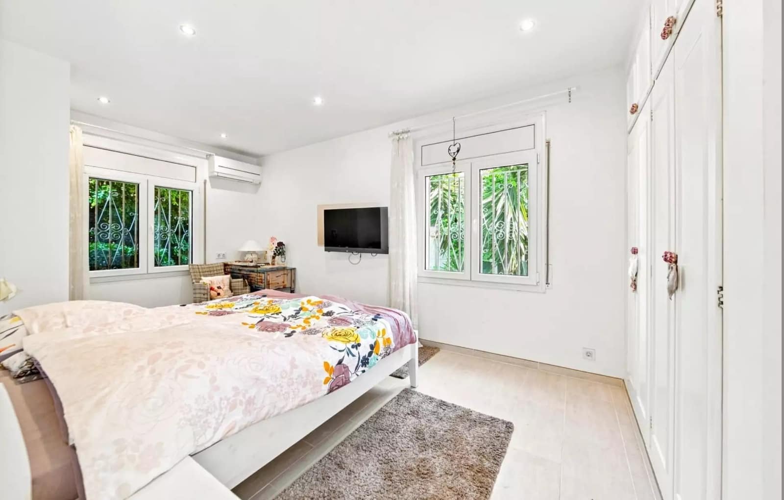 2 sypialnia Willa na sprzedaż w Empuriabrava z basenem garażem - 530 000 € (Ref: 10015605)