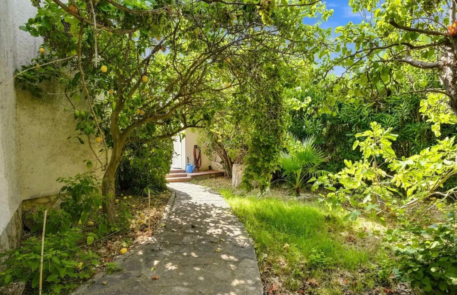 2 sypialnia Willa na sprzedaż w Empuriabrava z basenem garażem - 530 000 € (Ref: 10015605)