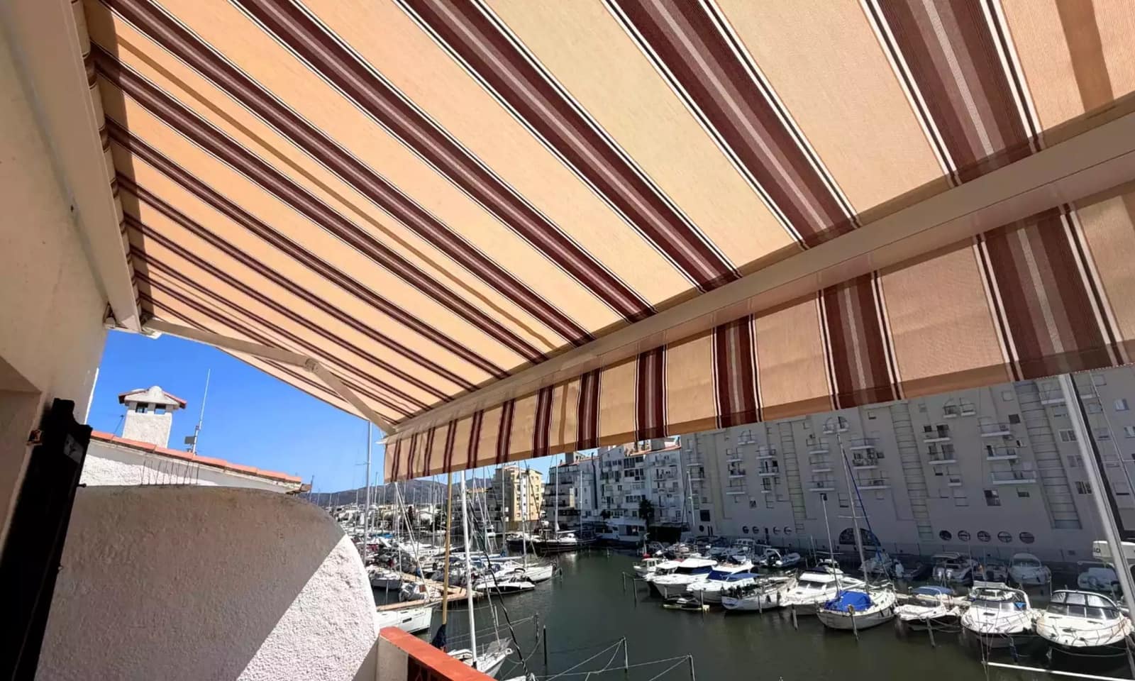 2 sypialnia Apartament na sprzedaż w Empuriabrava z garażem - 399 000 € (Ref: 10089557)