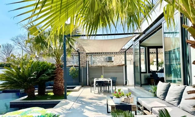 5 quarto Moradia para venda em Empuriabrava, Castelló d'Empúries com piscina garagem - 899 000 € (Ref: 10098295)