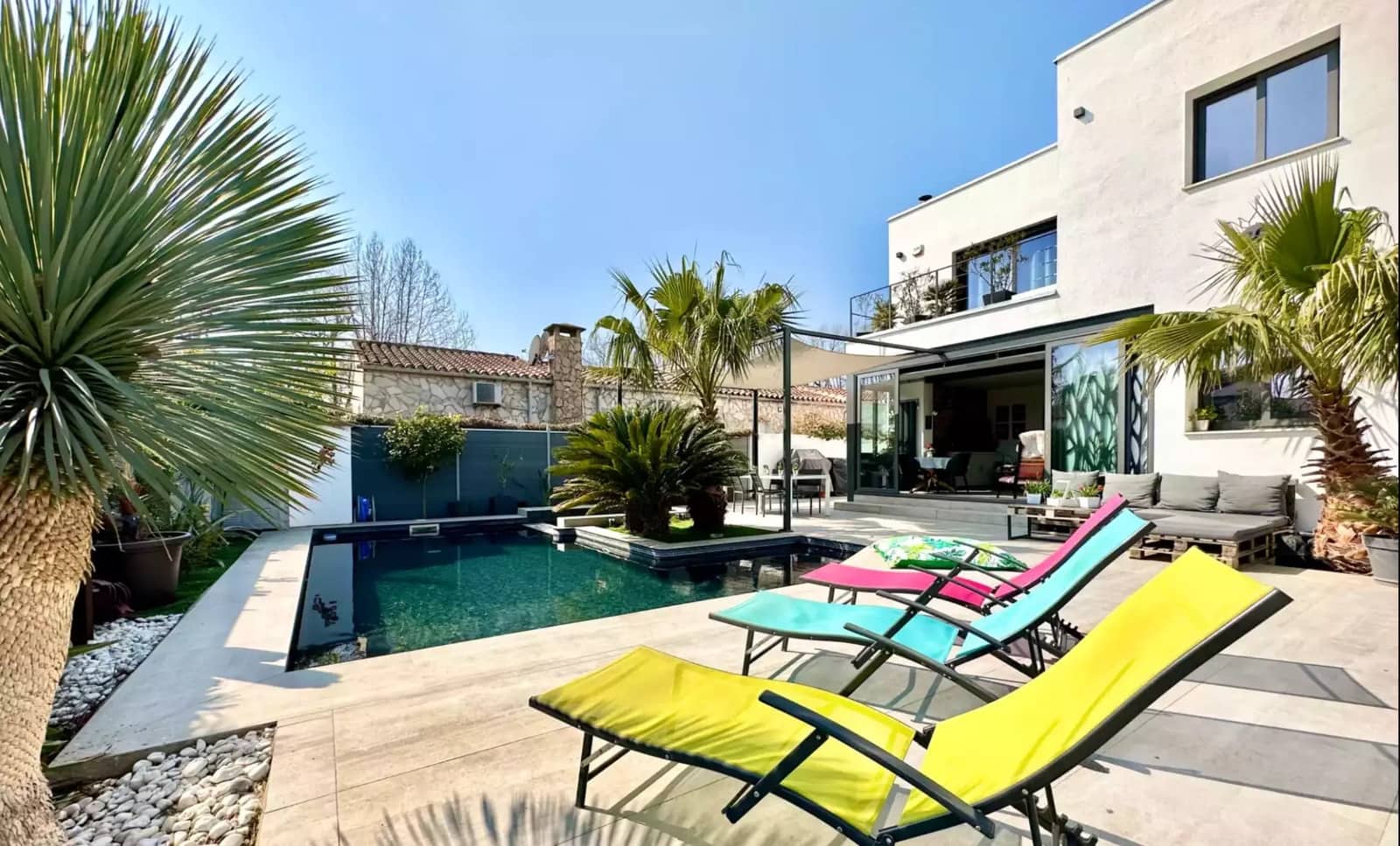 5 quarto Moradia para venda em Empuriabrava com piscina garagem - 899 000 € (Ref: 10098295)