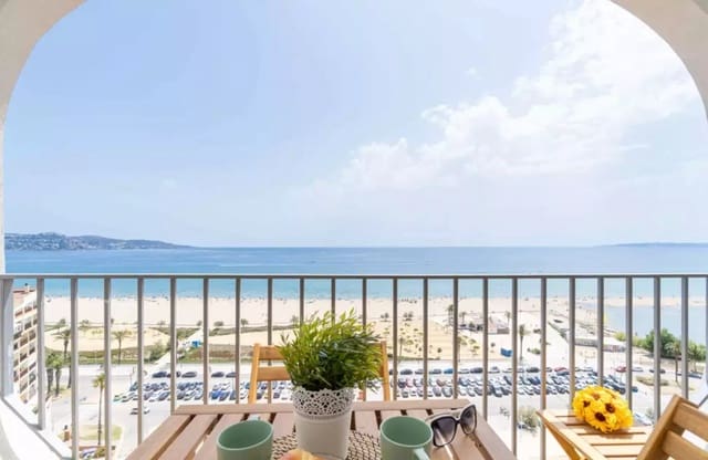 2 makuuhuone Asunto myytävänä paikassa Empuriabrava, Castelló d'Empúries - 185 000 € (Ref: 10100165)