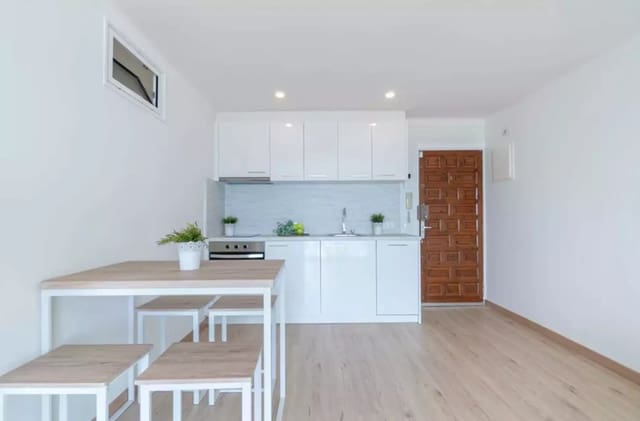 2 makuuhuone Asunto myytävänä paikassa Empuriabrava, Castelló d'Empúries - 185 000 € (Ref: 10100165)