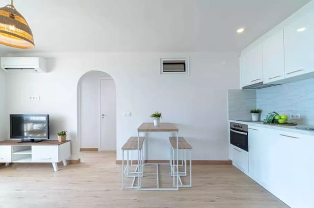 2 makuuhuone Asunto myytävänä paikassa Empuriabrava, Castelló d'Empúries - 185 000 € (Ref: 10100165)