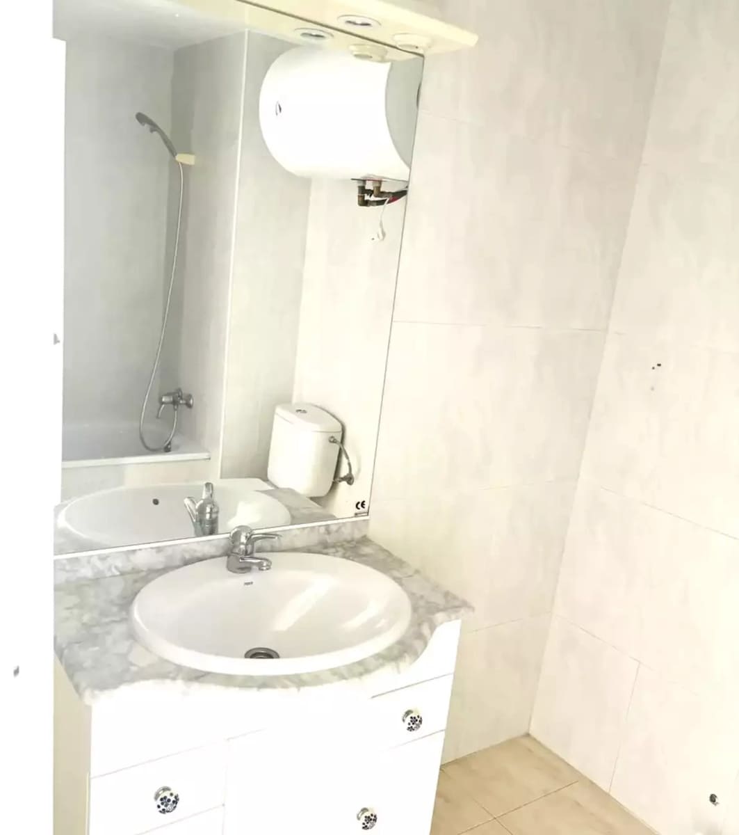Piso de 1 habitación en Empuriabrava en venta - 160.000 € (Ref: 10100167)