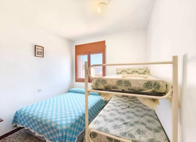 2 makuuhuone Asunto myytävänä paikassa Empuriabrava, Castelló d'Empúries - 139 000 € (Ref: 10100169)