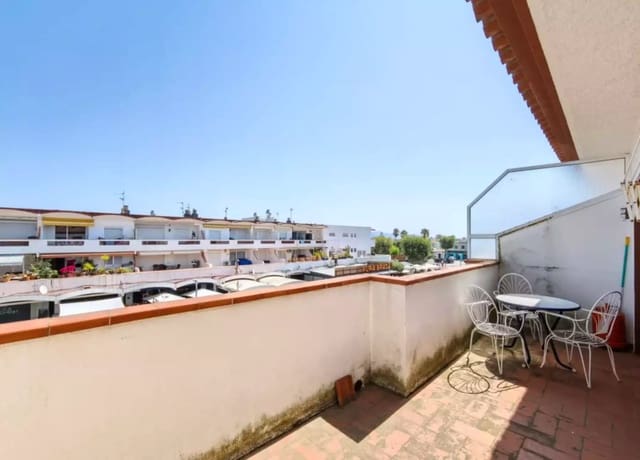 2 makuuhuone Asunto myytävänä paikassa Empuriabrava, Castelló d'Empúries - 139 000 € (Ref: 10100169)