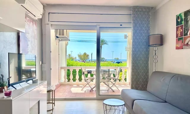 1 bedroom Flat for sale in Empuriabrava, Castelló d'Empúries with garage - € 190,000 (Ref: 10119946)