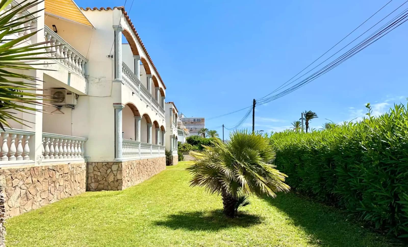 1 sovrum Lägenhet till salu i Empuriabrava med garage - 190 000 € (Ref: 10119946)
