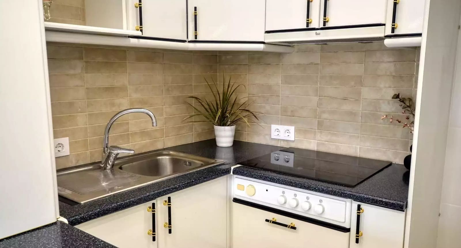 2 sovrum Lägenhet till salu i Empuriabrava - 225 000 € (Ref: 10131727)
