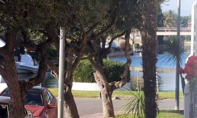 2 sovrum Lägenhet till salu i Empuriabrava, Castelló d'Empúries - 225 000 € (Ref: 10131727)