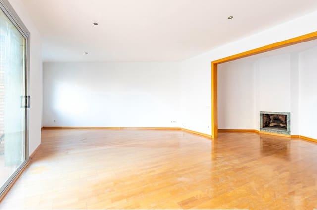 4 Zimmer Wohnung zu verkaufen in Barcelona Stadt - 865.000 € (Ref: 9759195)