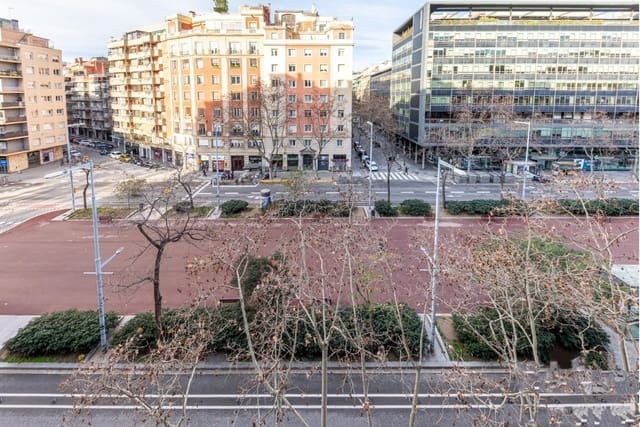 4 Zimmer Wohnung zu verkaufen in Barcelona Stadt - 865.000 € (Ref: 9759195)