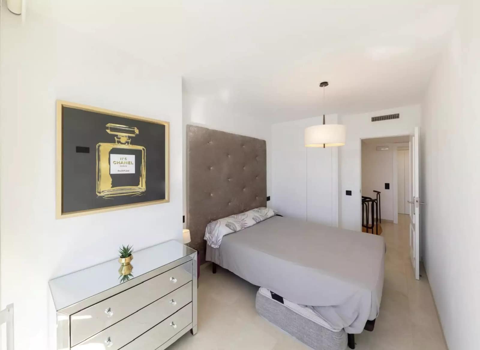 2 soverom Leilighet til salgs i Empuriabrava med garasje - € 450 000 (Ref: 9759196)