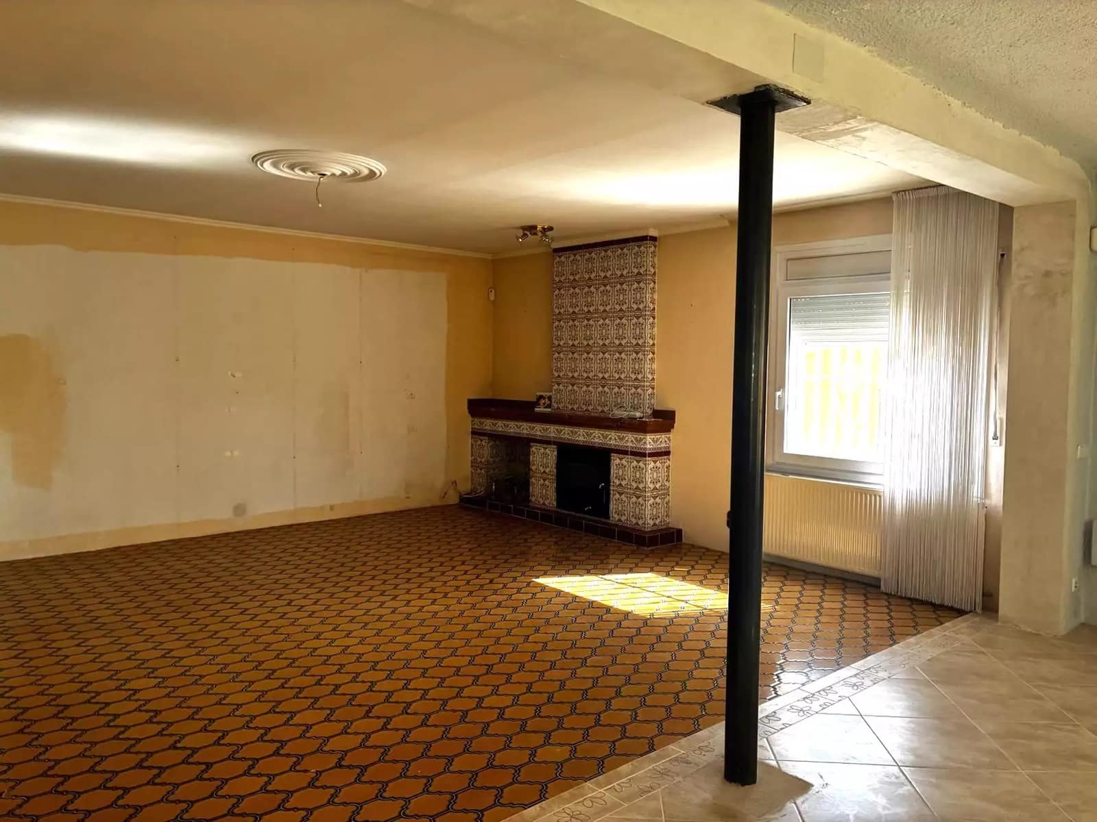 4 chambre Villa/Maison à vendre à Empuriabrava avec garage - 422 000 € (Ref: 9759197)