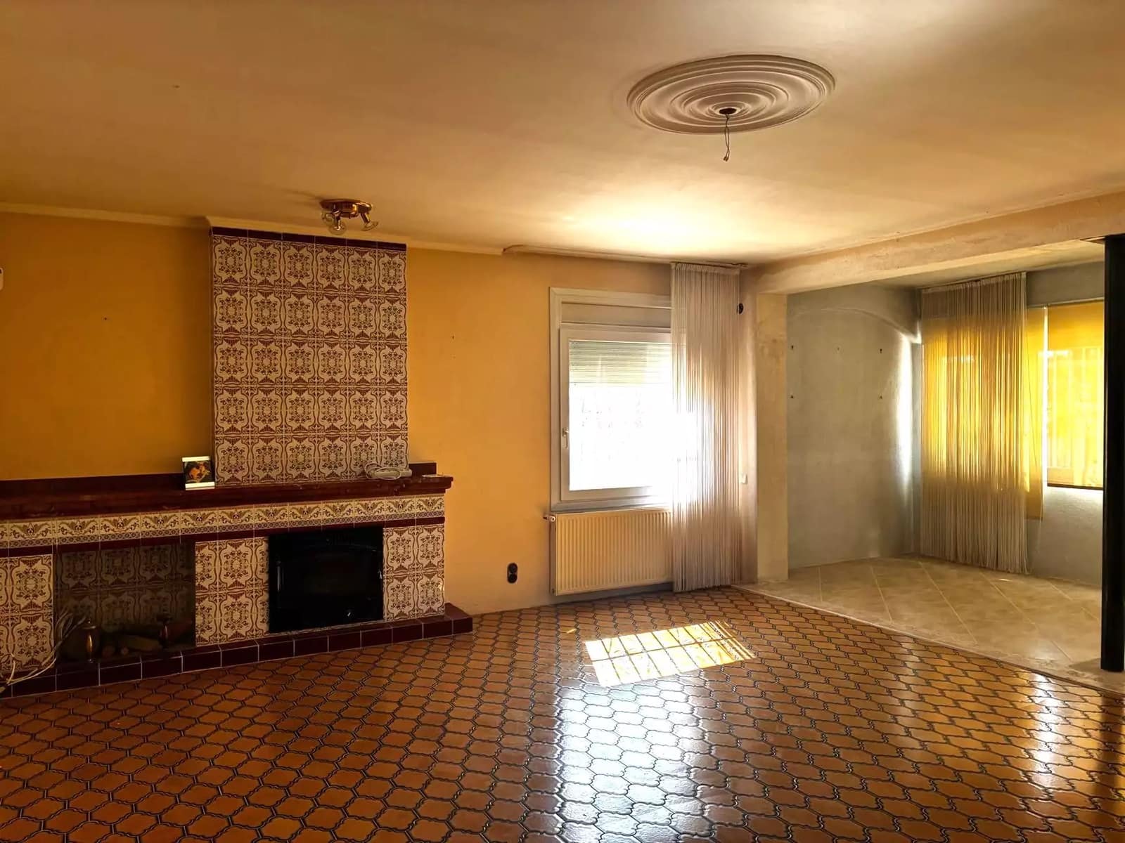 4 chambre Villa/Maison à vendre à Empuriabrava avec garage - 422 000 € (Ref: 9759197)