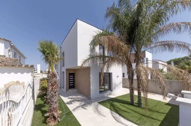 4 soveværelse Villa til salg i Empuriabrava, Castelló d'Empúries med swimmingpool garage - € 1.290.000 (Ref: 9759198)