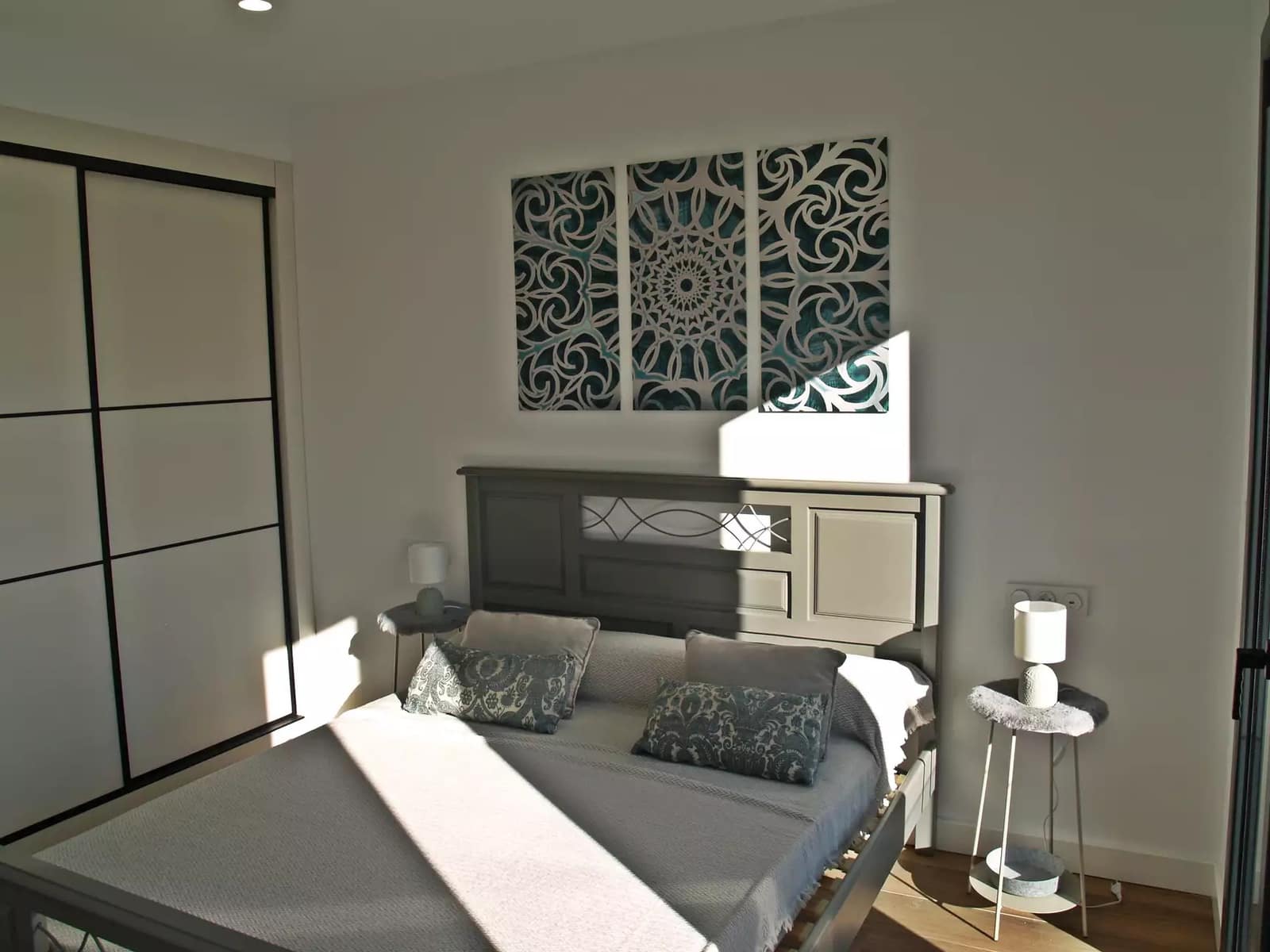 4 sypialnia Willa na sprzedaż w Empuriabrava z basenem garażem - 795 000 € (Ref: 9759199)