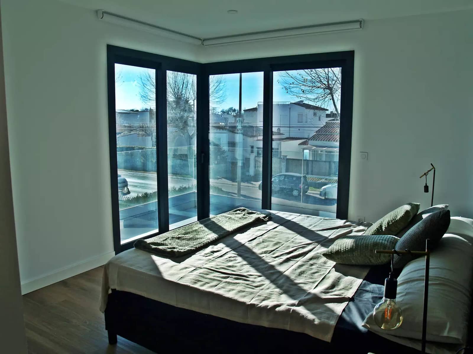 4 sypialnia Willa na sprzedaż w Empuriabrava z basenem garażem - 795 000 € (Ref: 9759199)