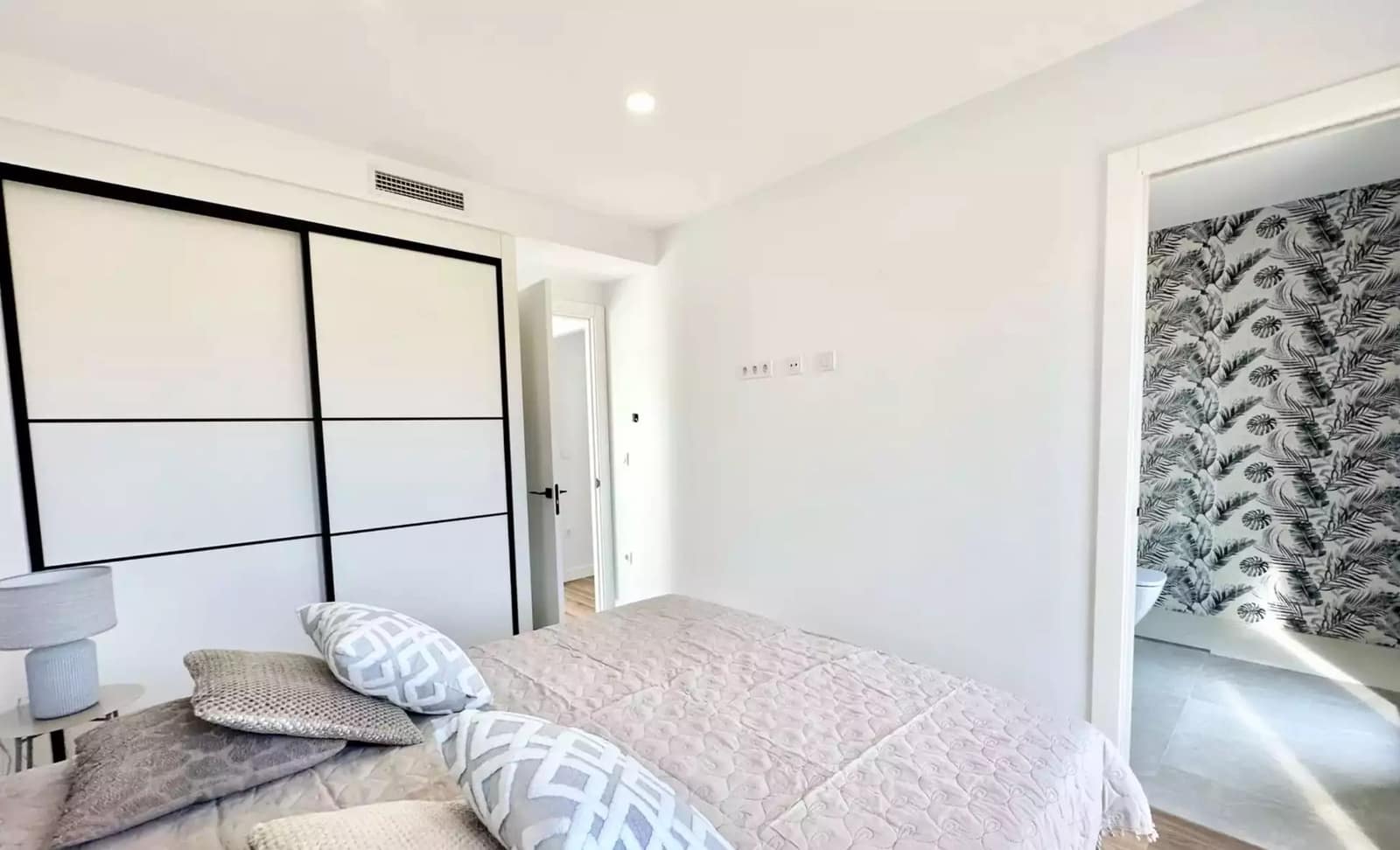 4 makuuhuone Huvila myytävänä paikassa Empuriabrava mukana uima-altaan 
autotalli - 795 000 € (Ref: 9759199)