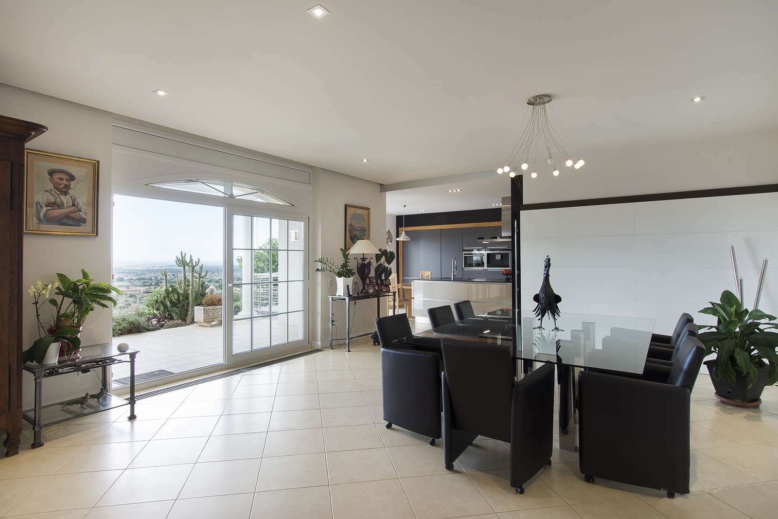 3 bedroom Villa for sale in Pau with pool garage - € 1,650,000 (Ref: 9759201)