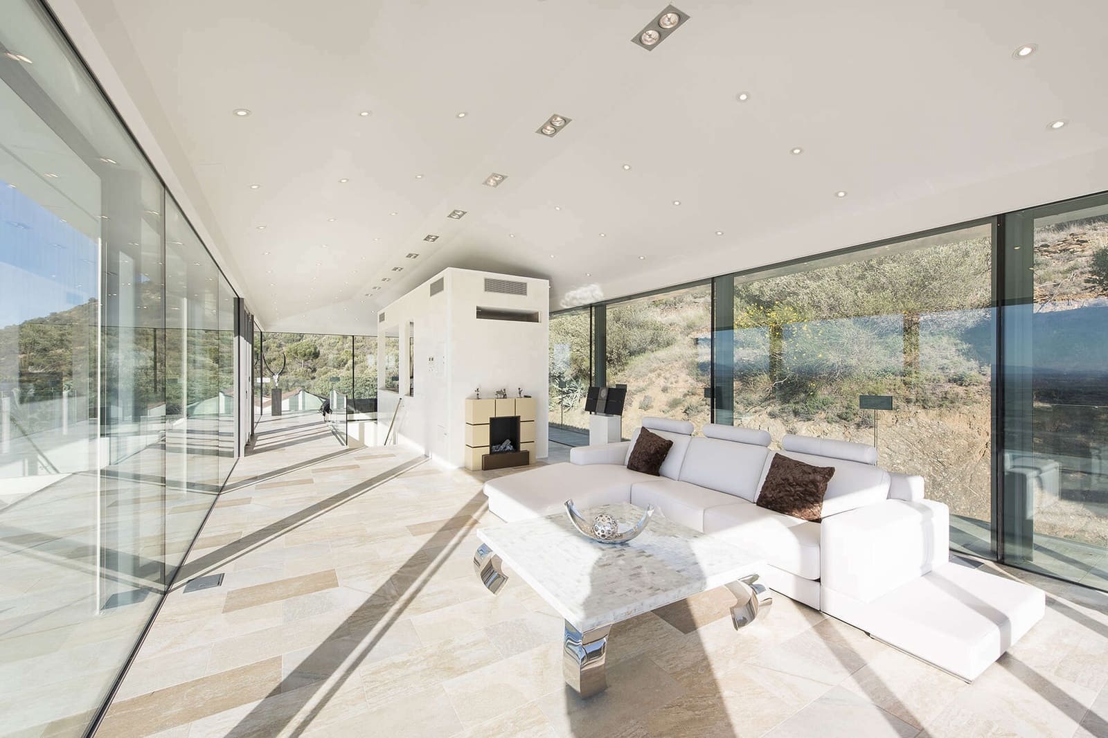 4 bedroom Villa for sale in Pau with pool garage - € 1,575,000 (Ref: 9759202)