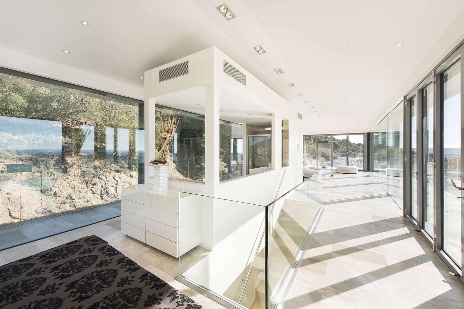 4 bedroom Villa for sale in Pau with pool garage - € 1,575,000 (Ref: 9759202)