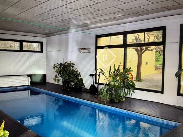 5 bedroom Villa for sale in Siurana with pool garage - € 1,250,000 (Ref: 9759215)