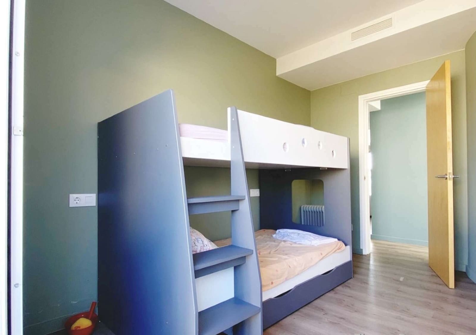 4 slaapkamer Villa te koop in Empuriabrava met garage - € 699.000 (Ref: 9759218)