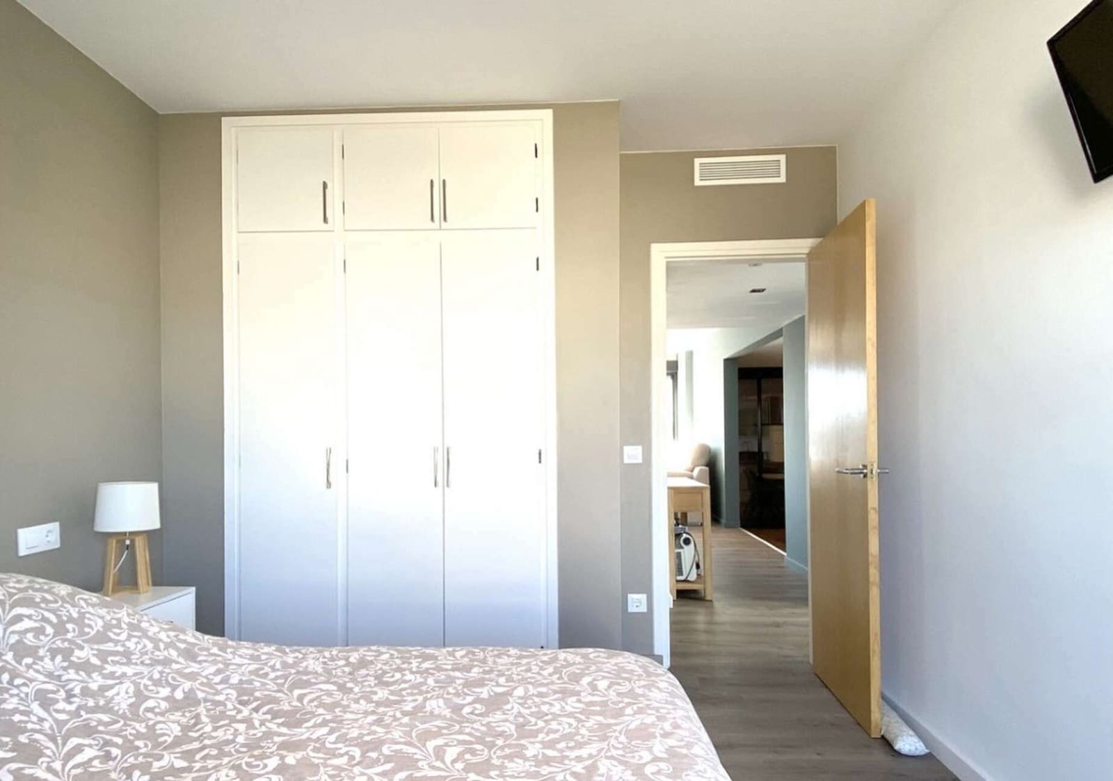 4 slaapkamer Villa te koop in Empuriabrava met garage - € 699.000 (Ref: 9759218)