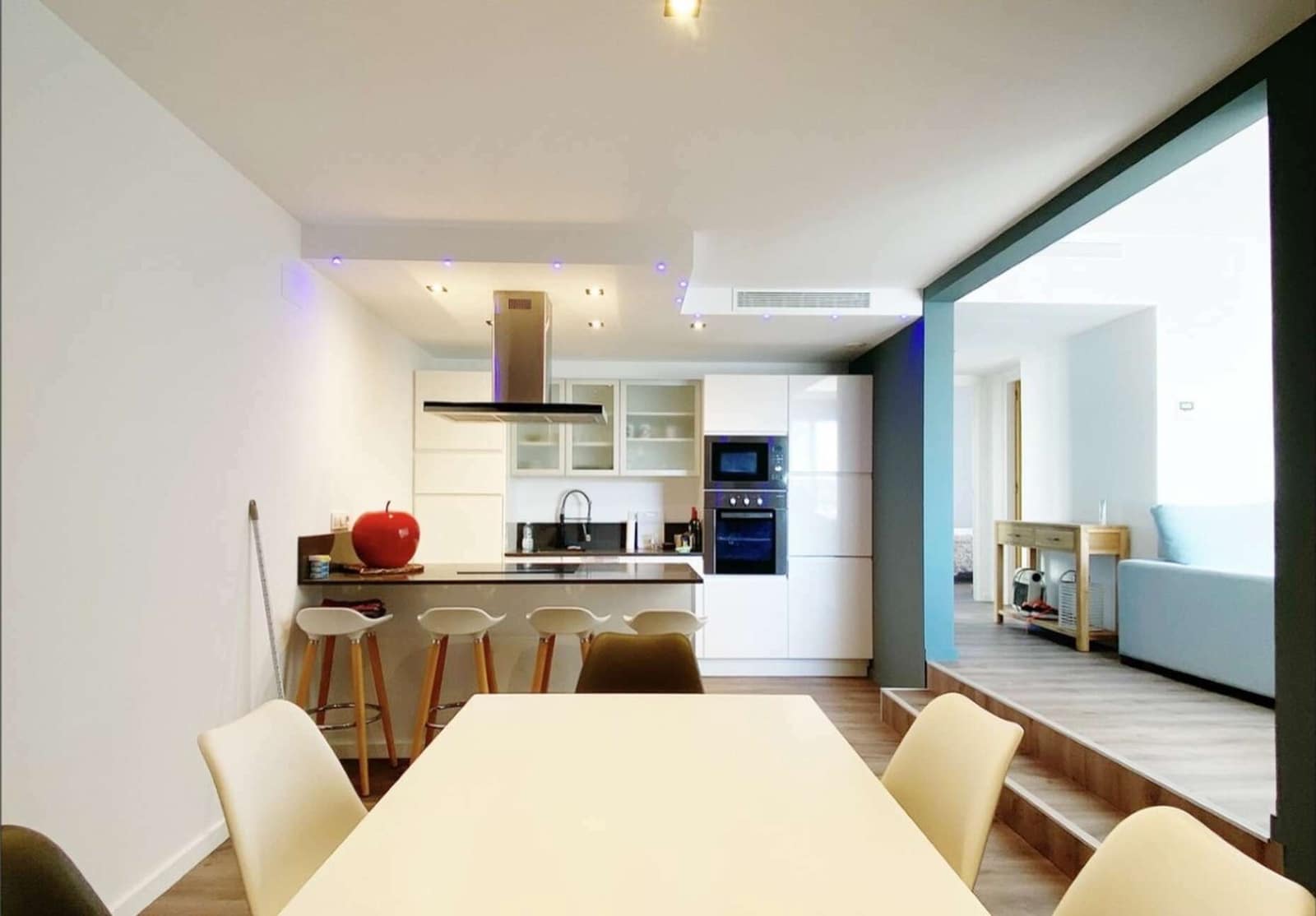 4 slaapkamer Villa te koop in Empuriabrava met garage - € 699.000 (Ref: 9759218)