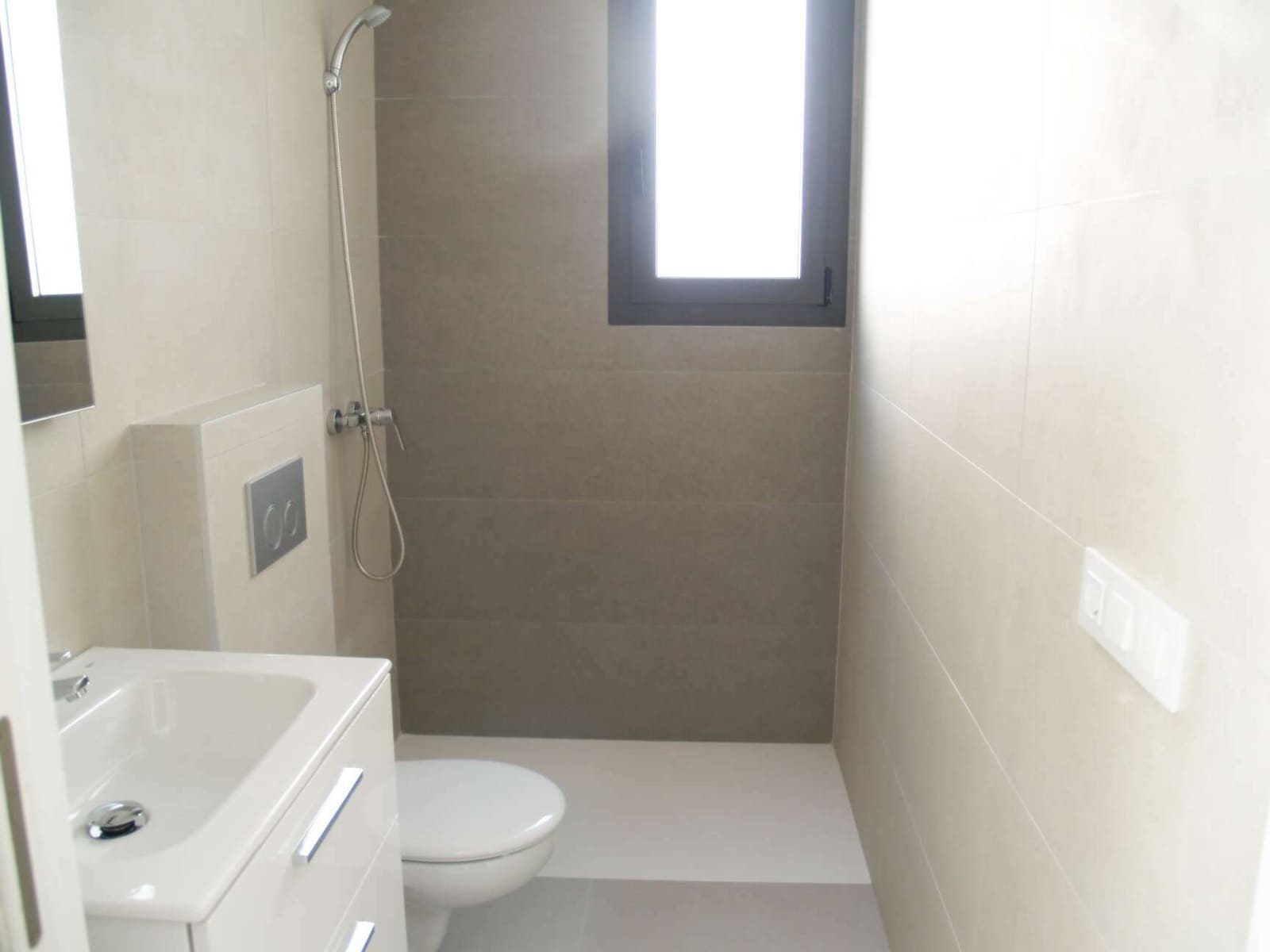 4 slaapkamer Villa te koop in Empuriabrava met zwembad garage - € 689.000 (Ref: 9759219)