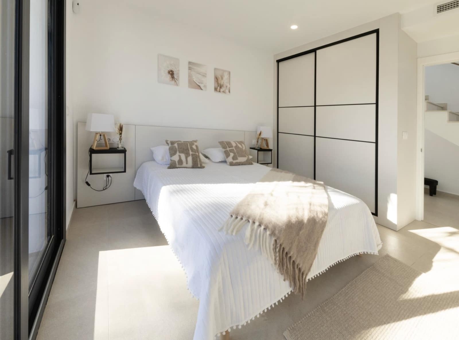 4 soveværelse Villa til salg i Empuriabrava med swimmingpool garage - € 1.290.000 (Ref: 9759220)