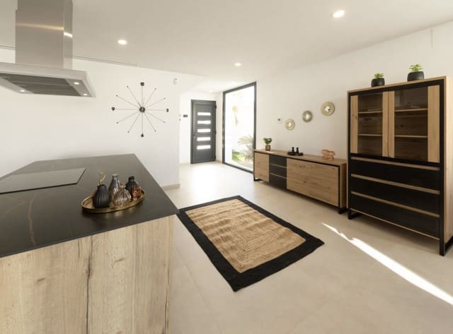 4 slaapkamer Villa te koop in Empuriabrava, Castelló d'Empúries met zwembad garage - € 1.290.000 (Ref: 9759220)