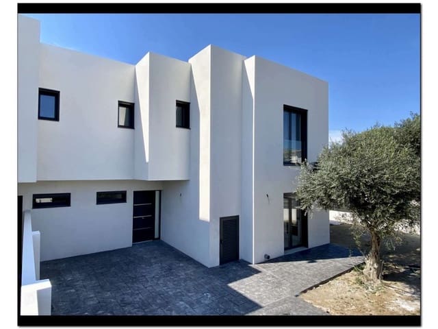 4 soveværelse Semi-Rækkehus til salg i Empuriabrava, Castelló d'Empúries med swimmingpool garage - € 789.000 (Ref: 9759221)