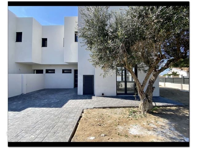 4 soveværelse Semi-Rækkehus til salg i Empuriabrava, Castelló d'Empúries med swimmingpool garage - € 789.000 (Ref: 9759221)