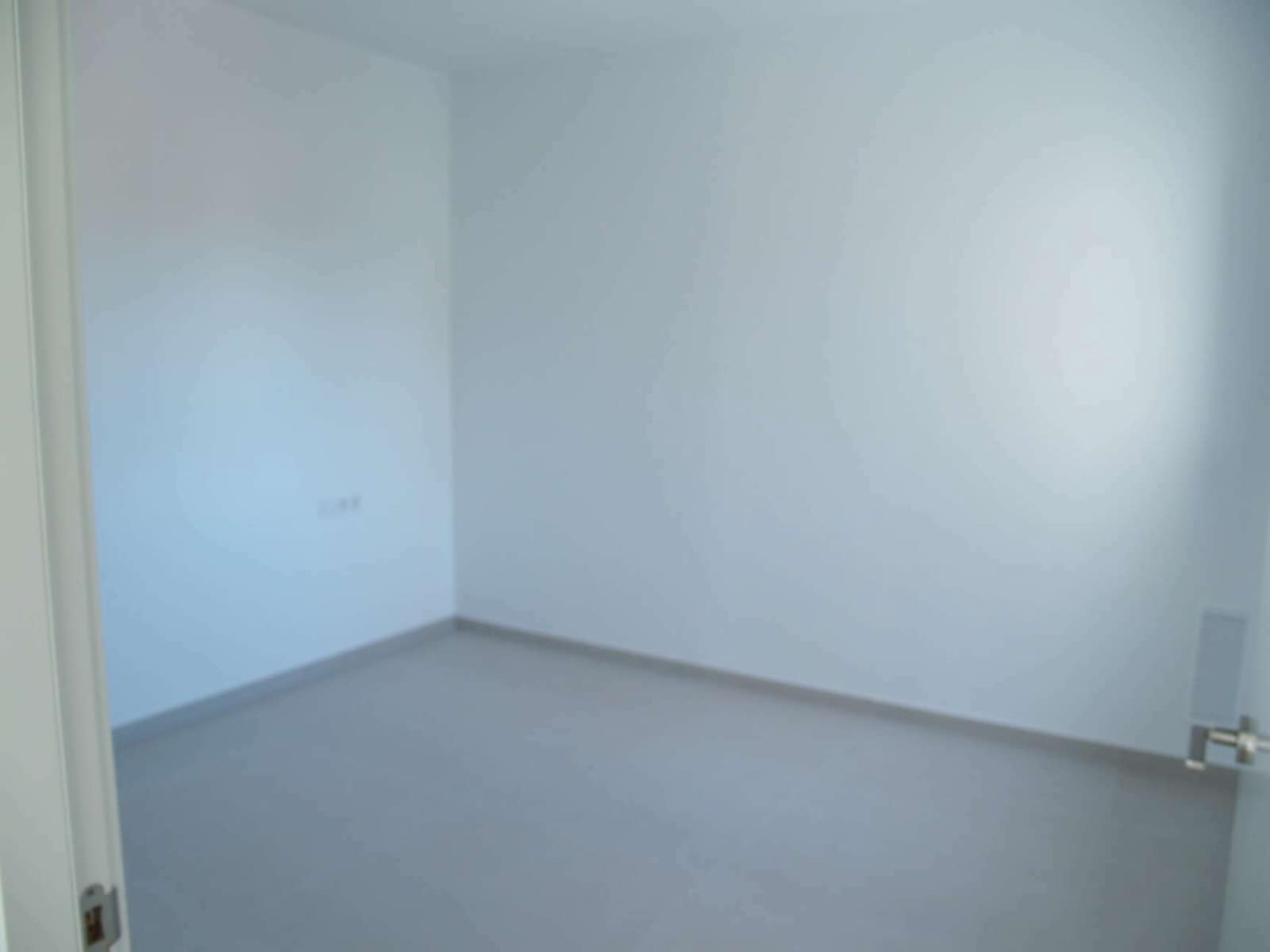 4 soverom Villa til salgs i Empuriabrava med svømmebasseng garasje - € 689 000 (Ref: 9759222)